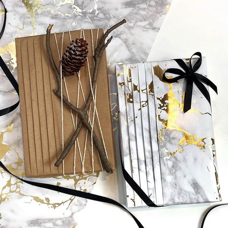 Holiday Themed Pleated Gift Wrapping