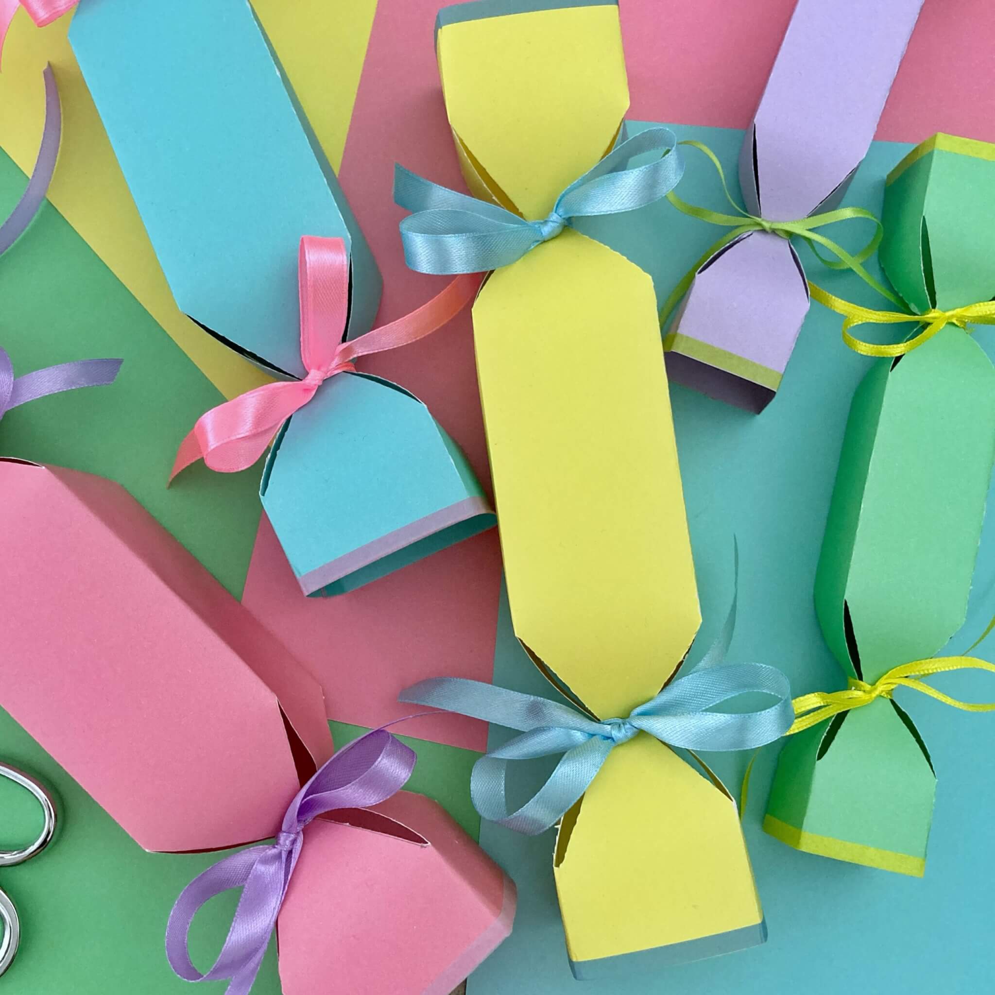 How To Make A Candy Gift Box Gift Wrapping Love