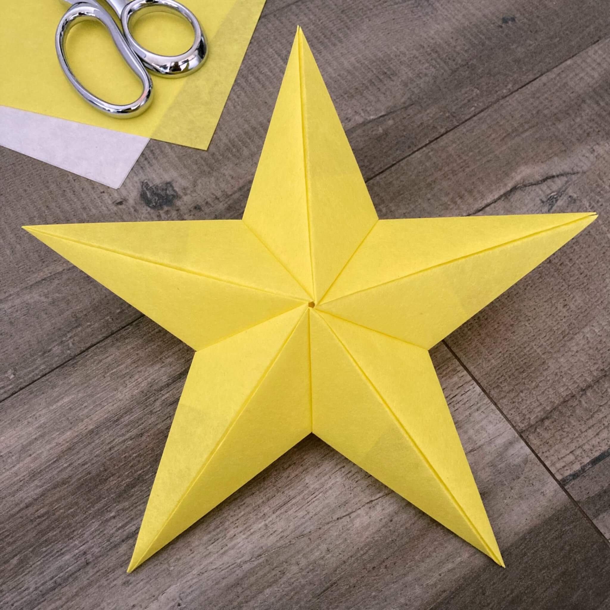 How To Make A 3D Paper Star - Gift Wrapping Love