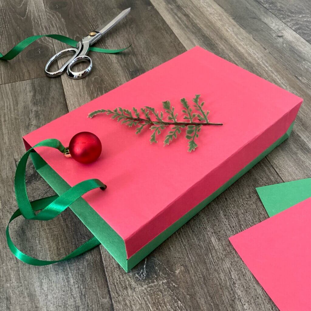How To Make A Gift Bag With Two Pieces Of Paper