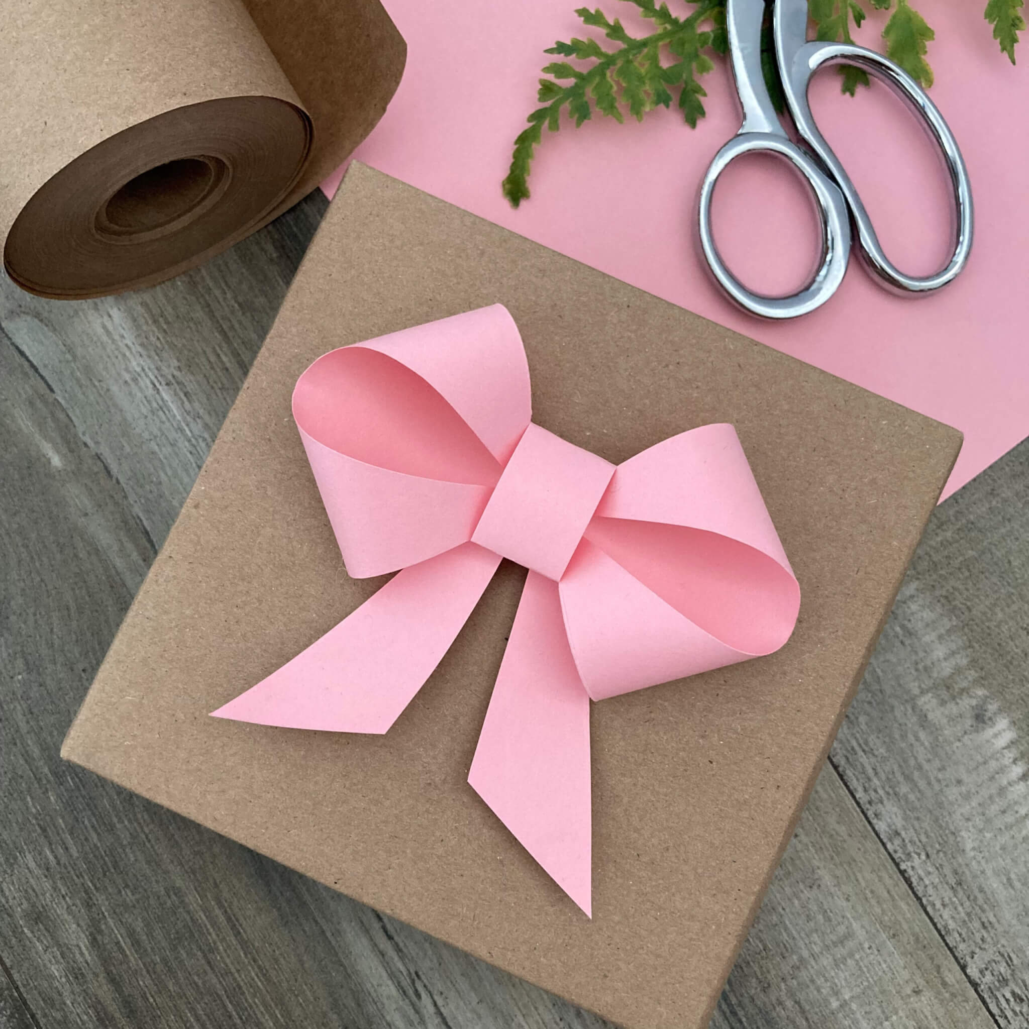 Paper Bow Gift Topper - Gift Wrapping Love